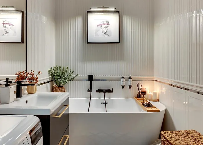 Apart-hotel Angielska Grobla - Center, Marina & Parking By Downtown 4*