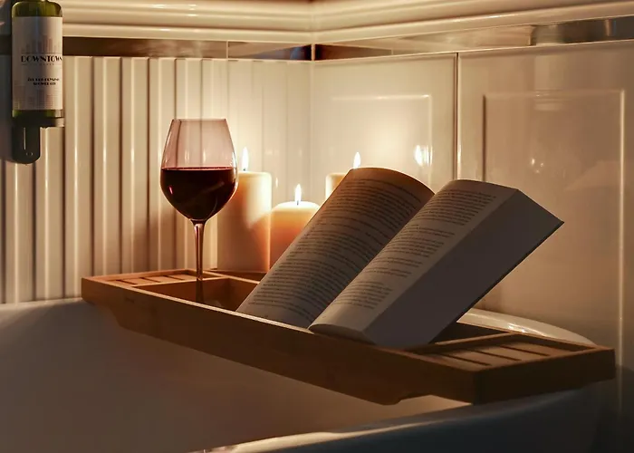 Hotel apartamentowy Angielska Grobla - Center, Marina & Parking By Downtown