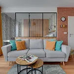 Angielska Grobla - Center, Marina & Parking By Downtown 公寓式酒店