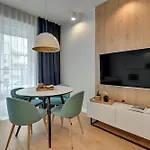 公寓式酒店 Angielska Grobla - Center, Marina & Parking By Downtown 格但斯克